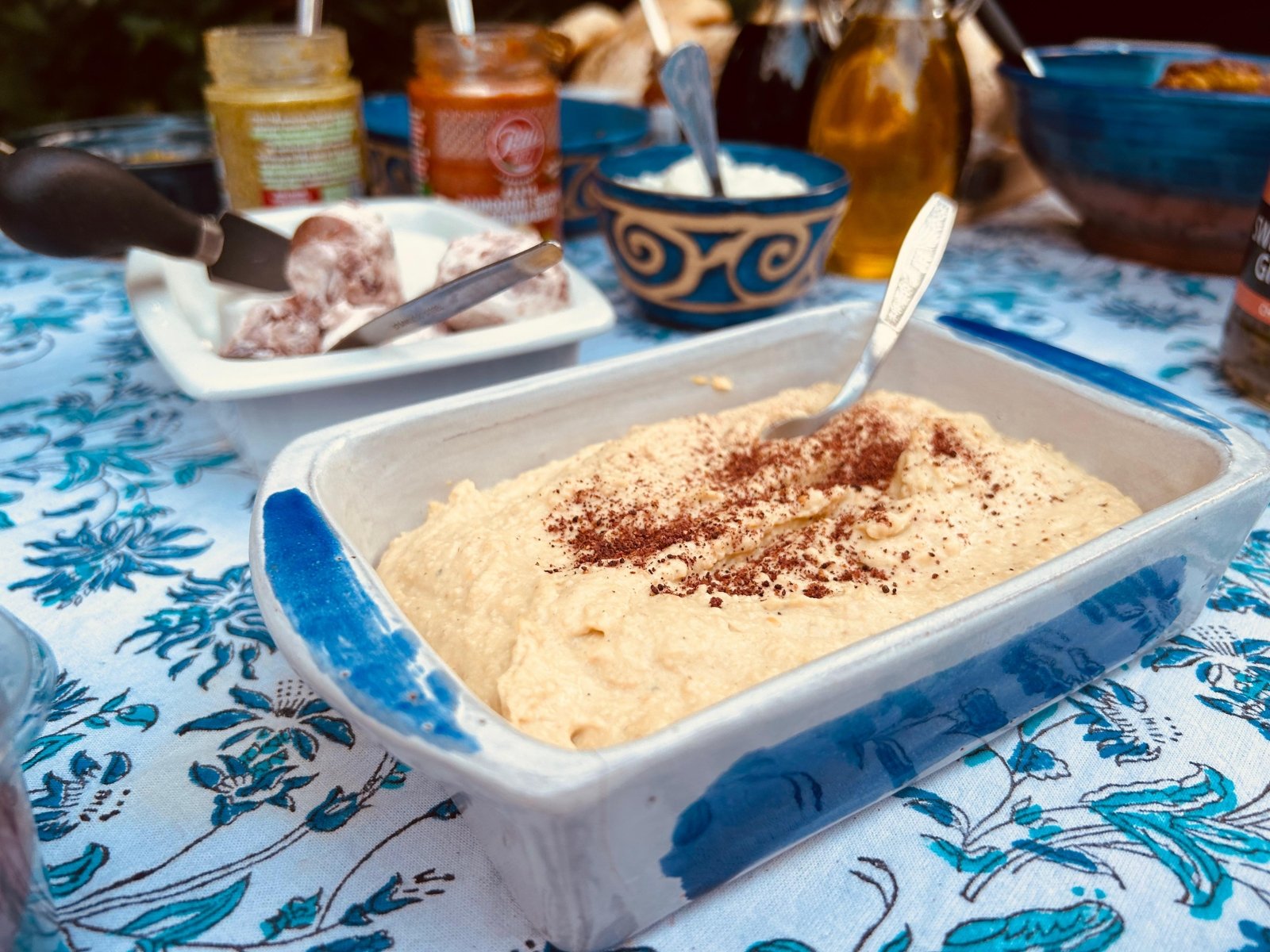 Homemade Hummus Recipe - The Deli