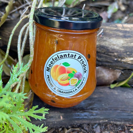 Moefelantat Peach & Granadilla Jam (375g) - The Deli