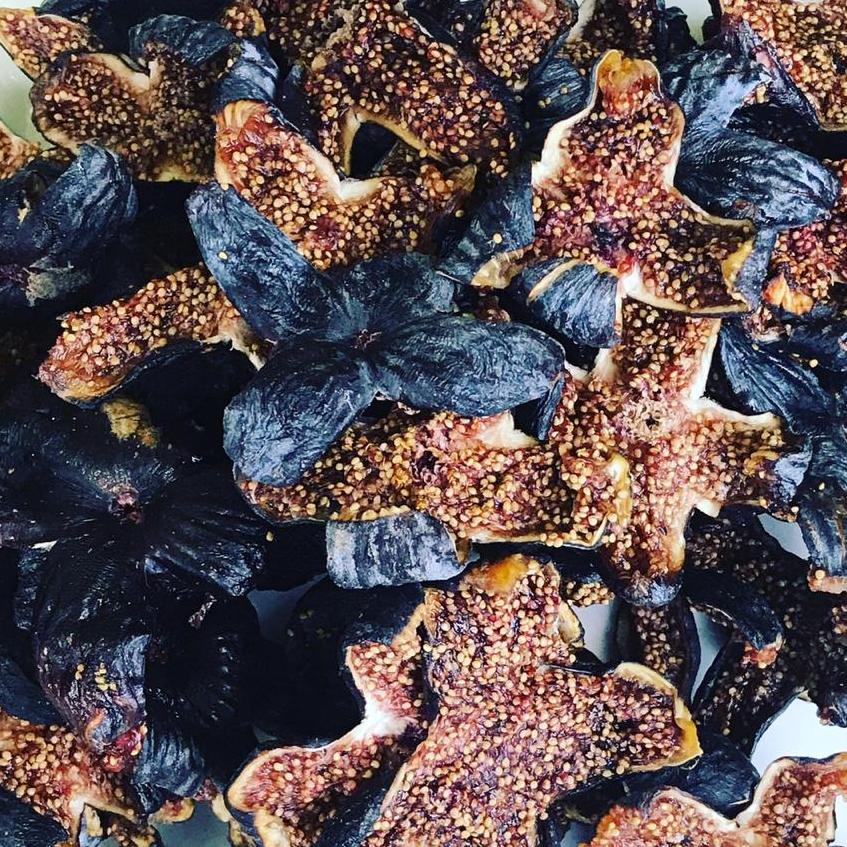 Dried Figs (1kg) - The Deli